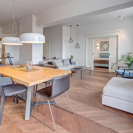 Vilnius Apartments & Suites - Gedimino Avenue Eksteriør bilde
