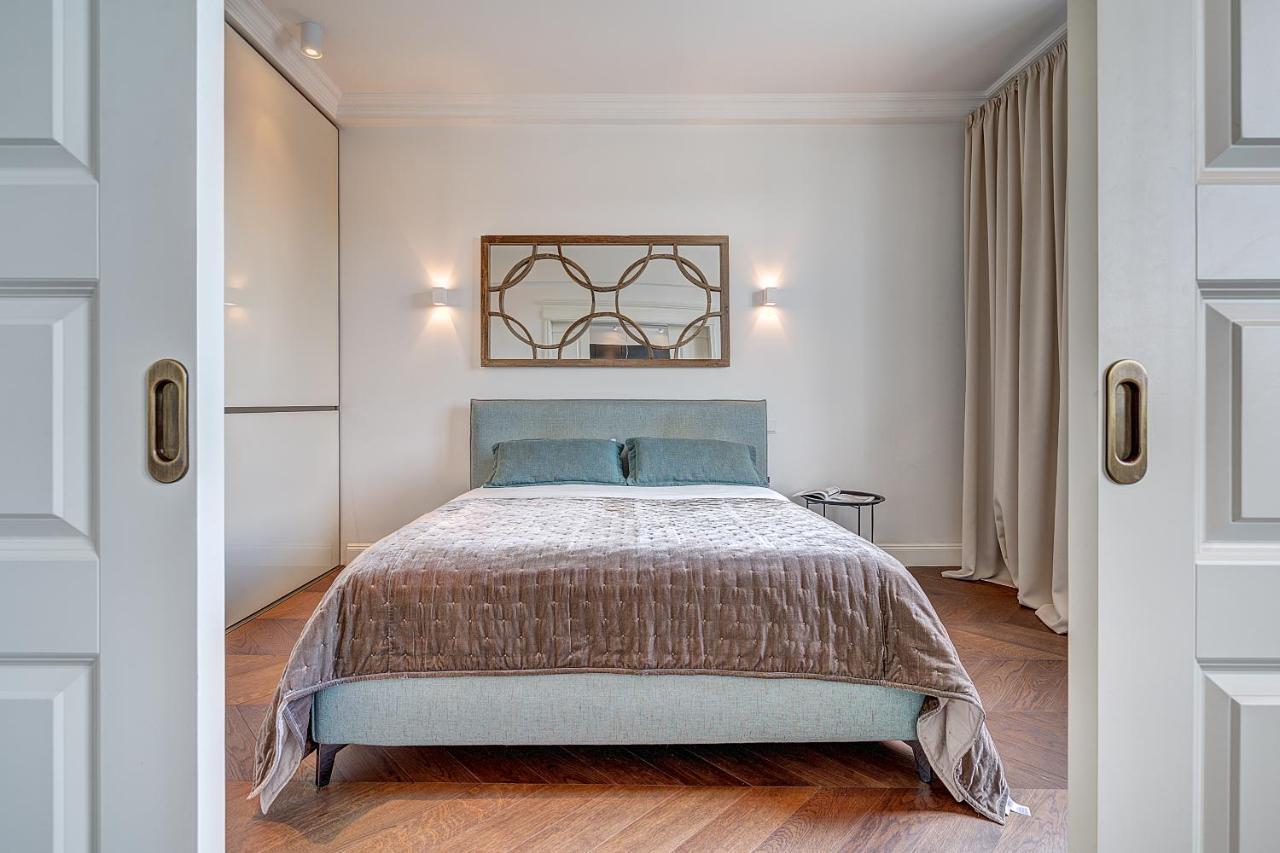 Vilnius Apartments & Suites - Gedimino Avenue Eksteriør bilde