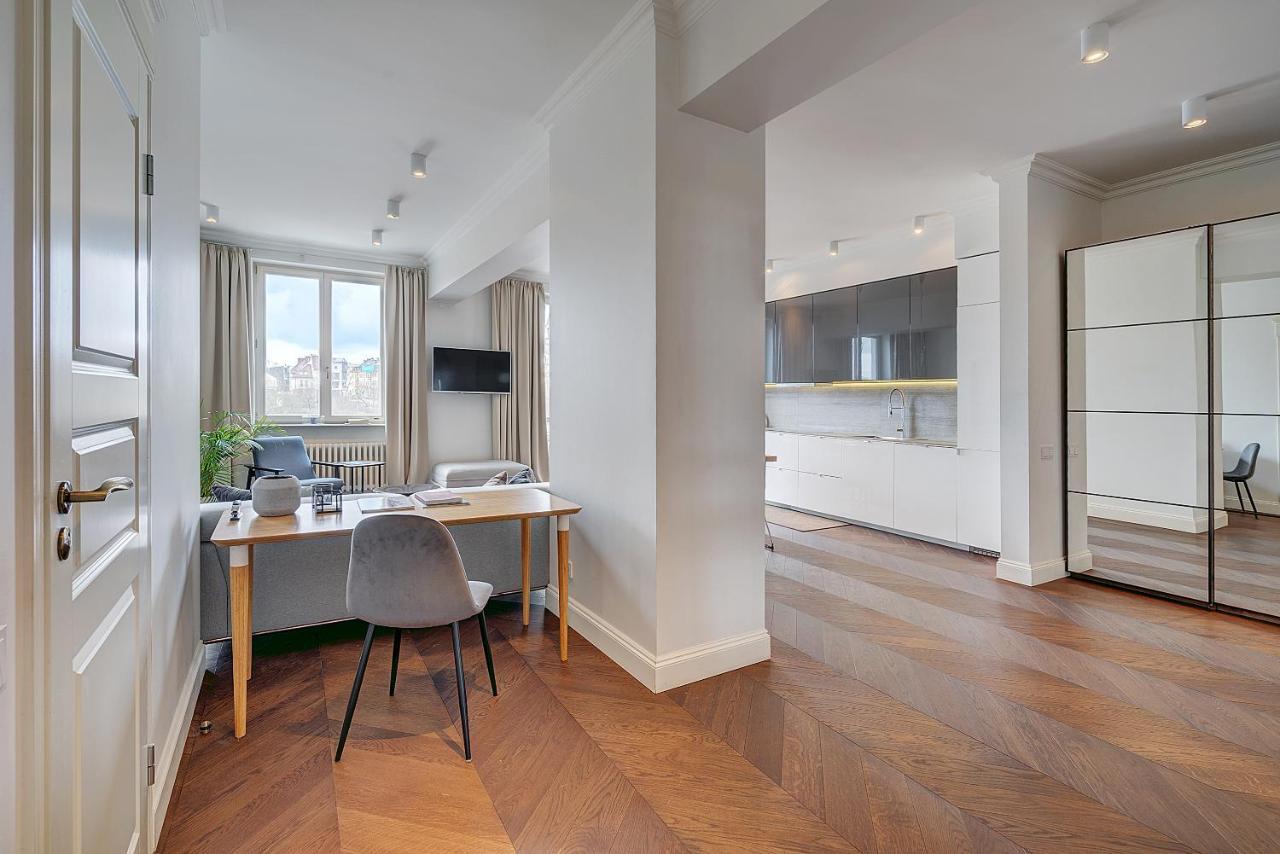 Vilnius Apartments & Suites - Gedimino Avenue Eksteriør bilde